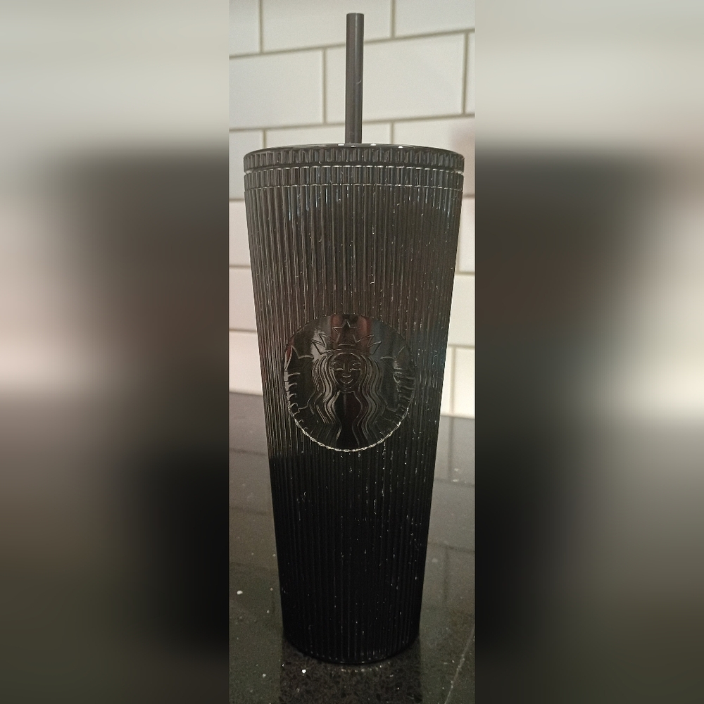 Starbucks 2024 Collection Pleated Black Tumbler 24oz.